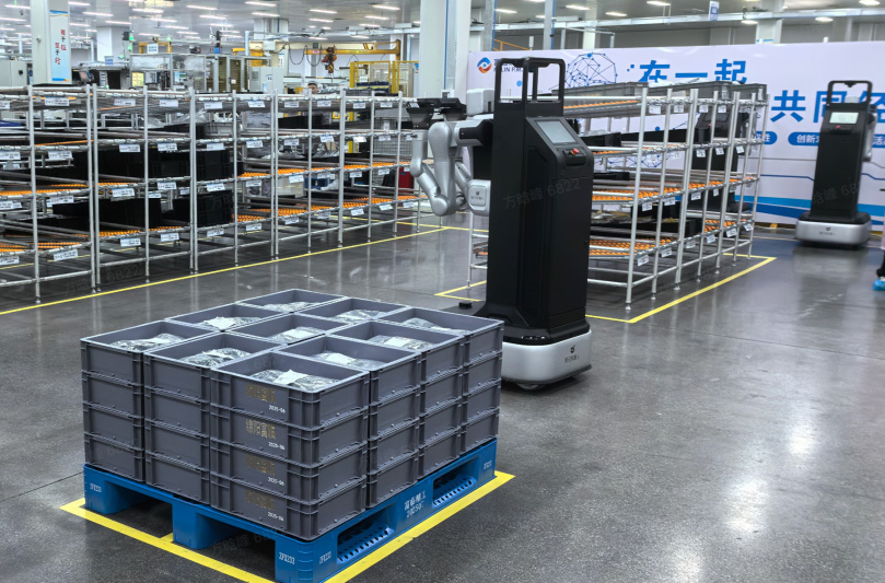 350vip浦京-倍思氮化镓100W插线板评测：桌面快充小神器